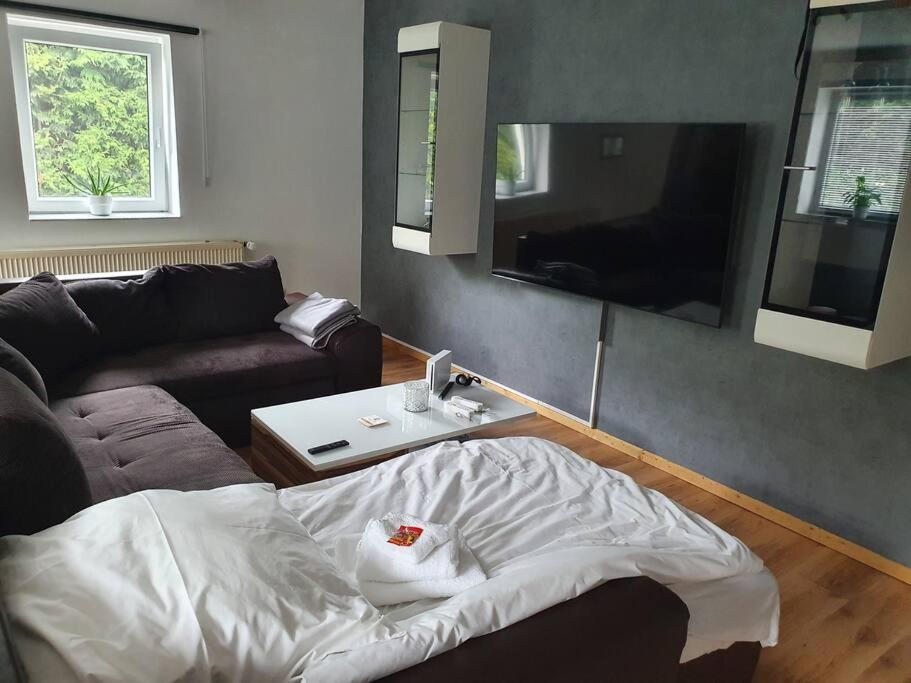Kornhaus - Schoene Ferienwohnung Mit Pool, Kamin Und Terrasse Göttingen Exterior foto